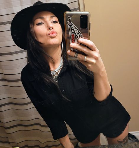 Customer photo review of No Service Jumper Black