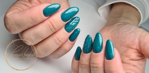 Customer photo review of Gel polish Studios, Dark Veils, 8ml