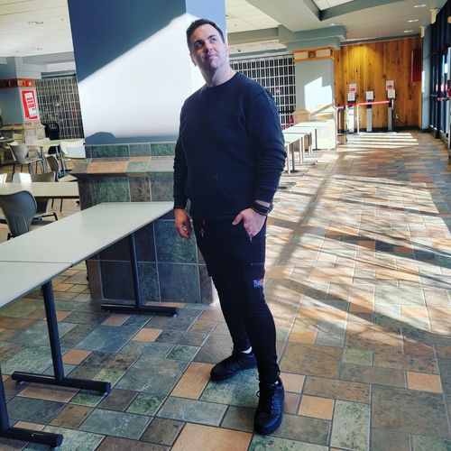 Customer photo review of Size Up Jet Black V2 Tech Pants