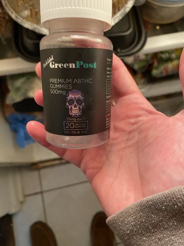 Customer photo review of Vegan Delta 8 THC Gummies