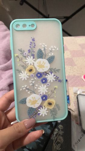 Customer photo review of Fashion Cute Flower iPhone Case