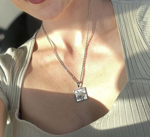 Customer photo review of Rose Crest (Silver)
