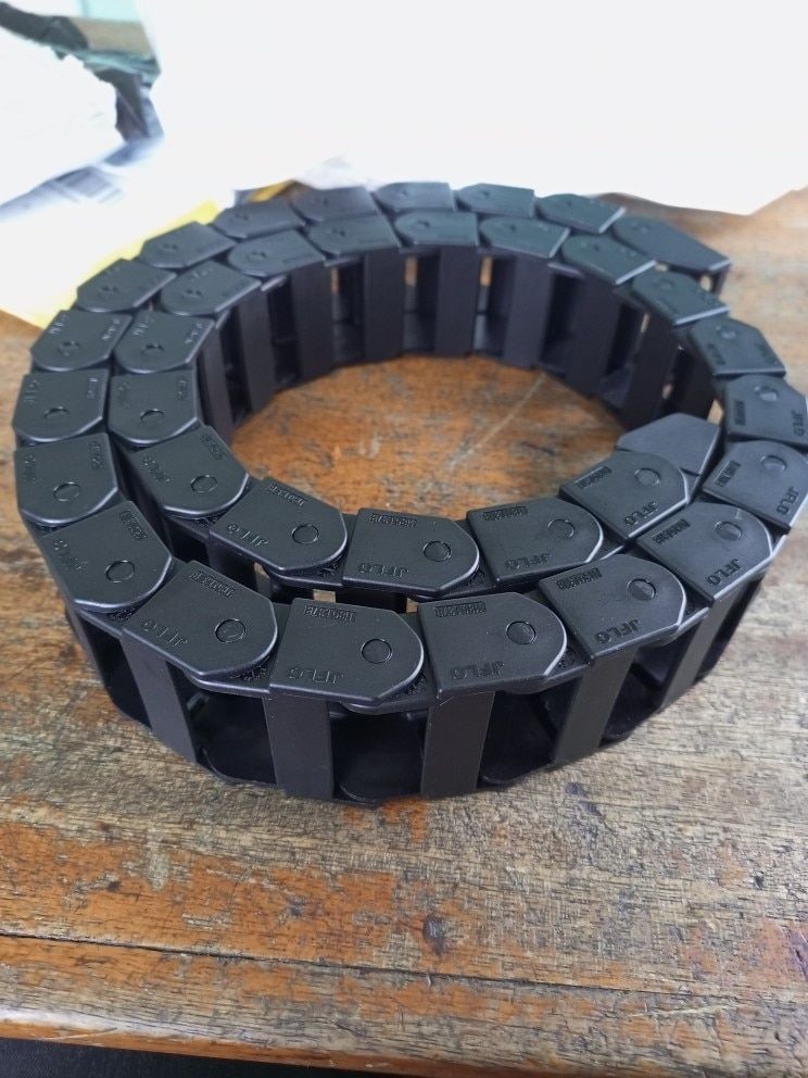 Customer photo review of Cloudray J18BF.1.N Semi-Enclosed Interior Opening Cable Drag Chains