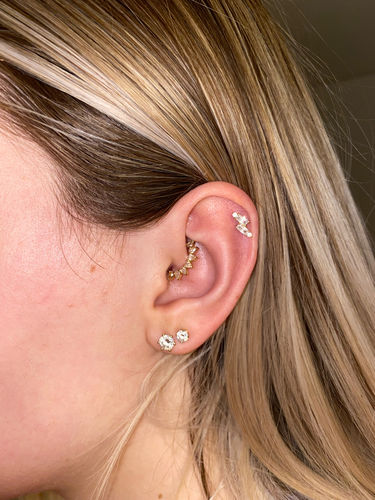 Customer photo review of CHLUXE SAMPLE SALE • Stacked Baguette Flat-Back Piercing | 14K Yellow or 14K White Gold | 1 of 1