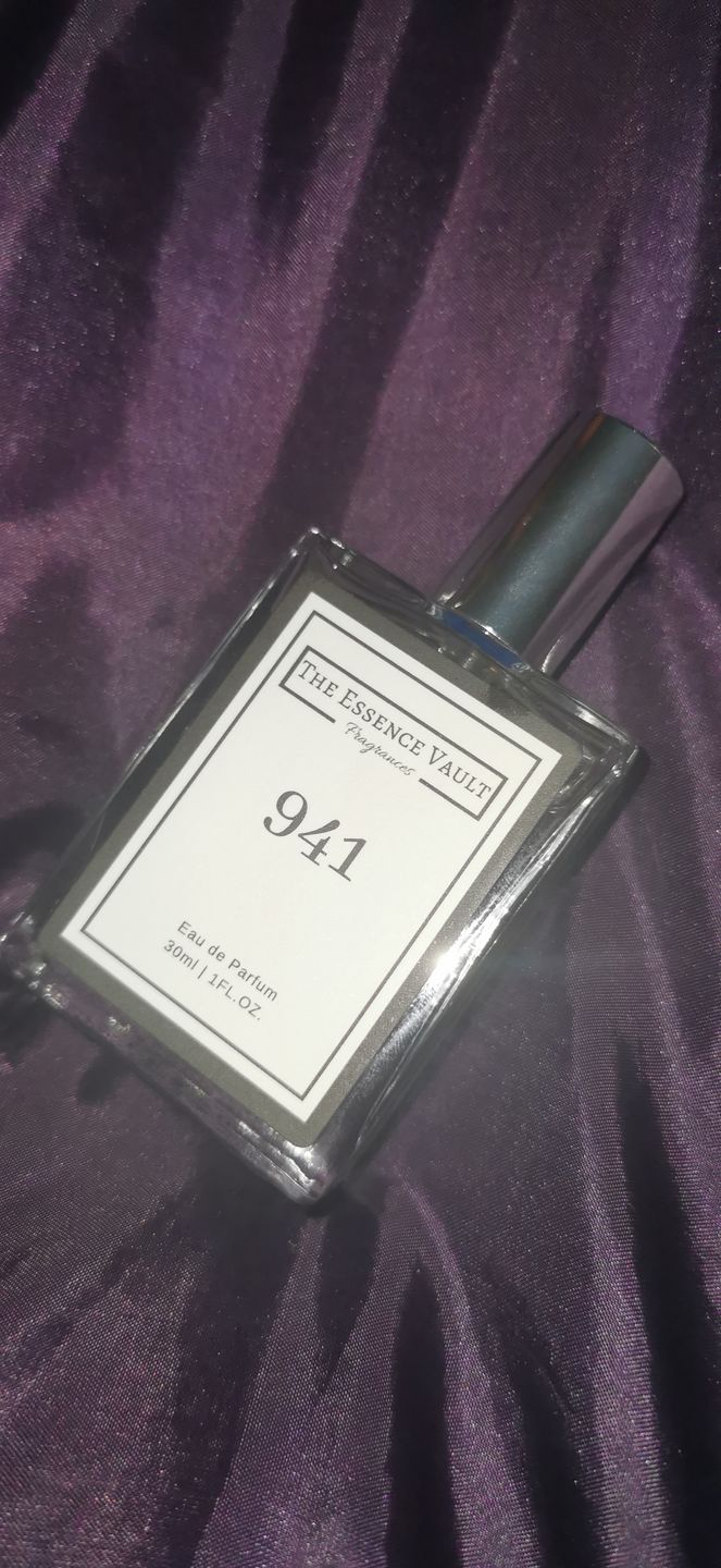 Customer photo review of Inspired by Molecule 01 - 941