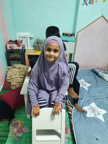 Customer photo review of Girls Sleeved Jilbab - Purple Sage