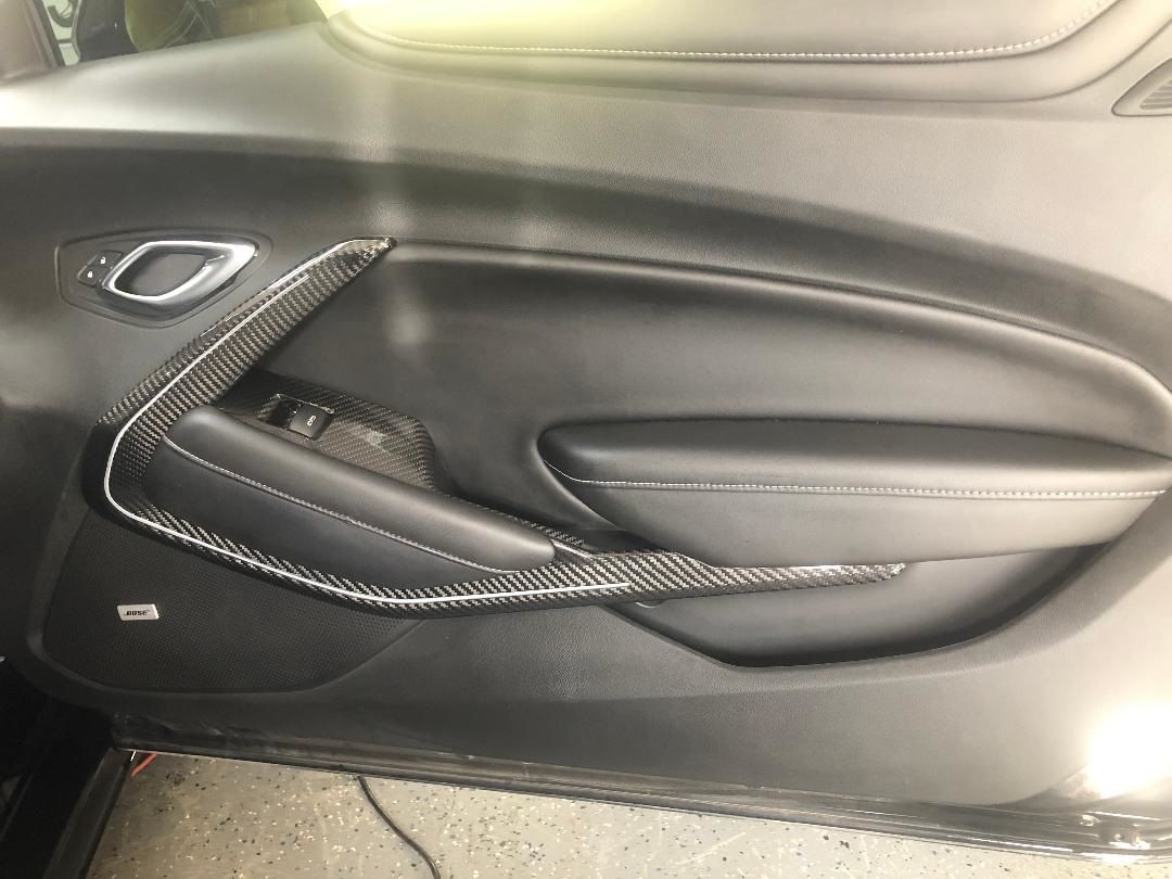 Customer photo review of Real Carbon Fiber Interior Door Panel Chrome Trim Cover For 2016-2021 Chevy Camaro