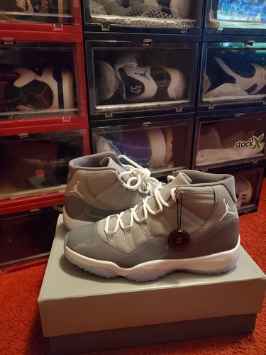 Customer photo review of 2021 Air Jordan 11 “Cool Grey” Early Pairs