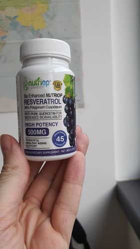 Customer photo review of Bio-Enhanced Nutriop® Resveratrol with Pure Quercetin - 500mg Capsules (x45)