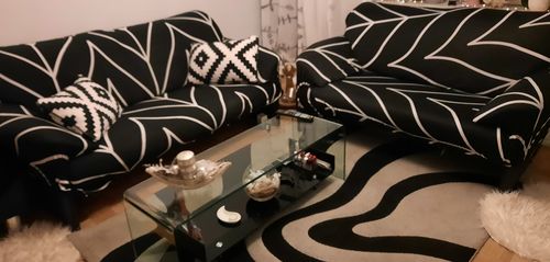 Customer photo review of Black leaves - Housses Extensibles de Fauteuil et Canapé