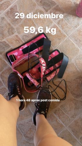 Customer photo review of Tobilleras de Patadas de Glúteos