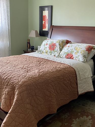 Customer photo review of Renewed Manzanita Organic Handstitched Quilt, Full/Queen