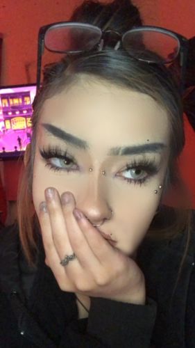 Customer photo review of EYEVOS LA Girl Grey Colored Contact Lenses