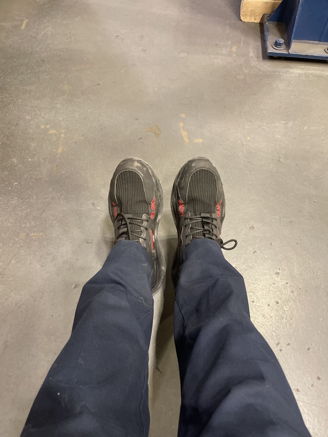 Customer photo review of Maven Lightweight Comfortable Steel Toe Work Boots