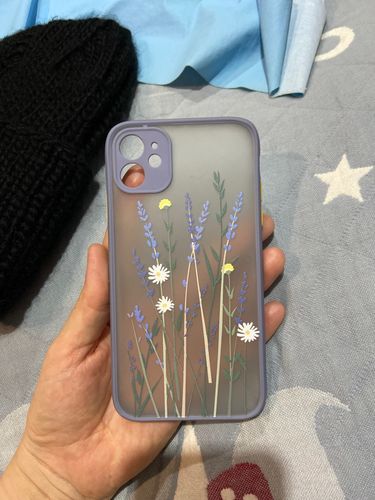Customer photo review of Fashion Cute Flower iPhone Case