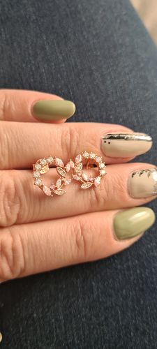 Customer photo review of Boucles d'oreilles Nora