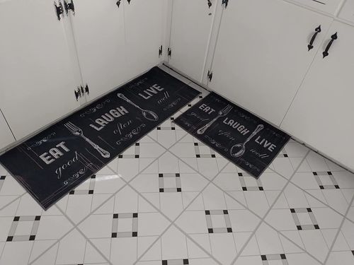 Customer photo review of Multipurpose Anti Skid Mat, Set of 2