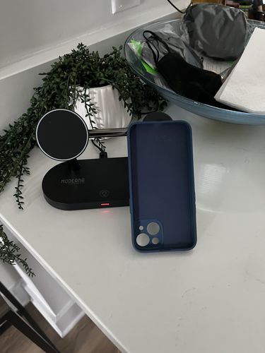 Customer photo review of Ultra-Slim MagSafe iPhone Case