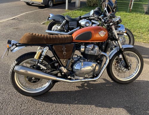 Customer photo review of Sacoche latérale cuir Brun pour Royal Enfield