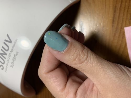 Customer photo review of Gel nail polish Studios, Emerald Green, 8ml