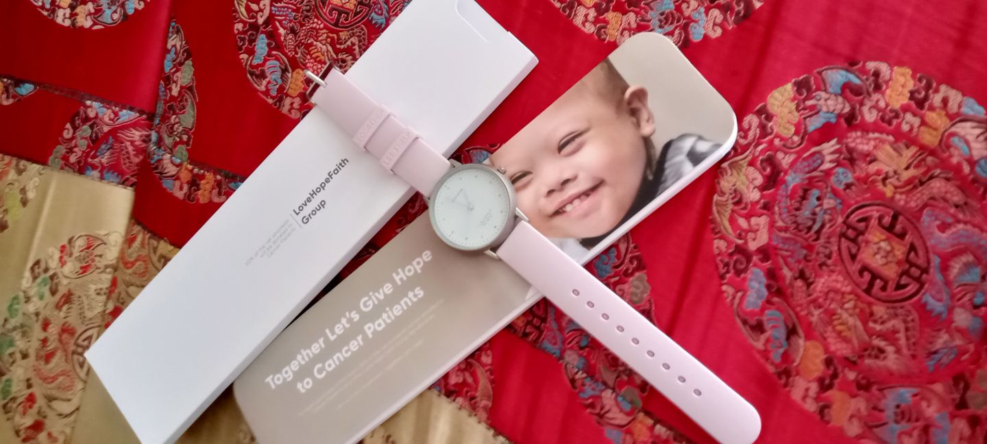 Customer photo review of Life Saver Watch 4.0 – Pink