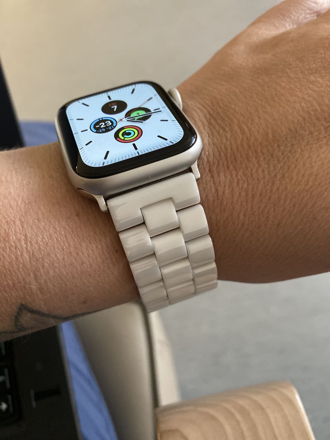 Customer photo review of Kleio Ceramic Band (2 Colours)