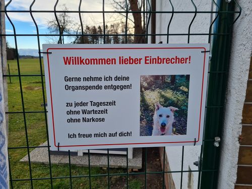 Customer photo review of Personalisierbares -Foto- Schild "Einbrecher"