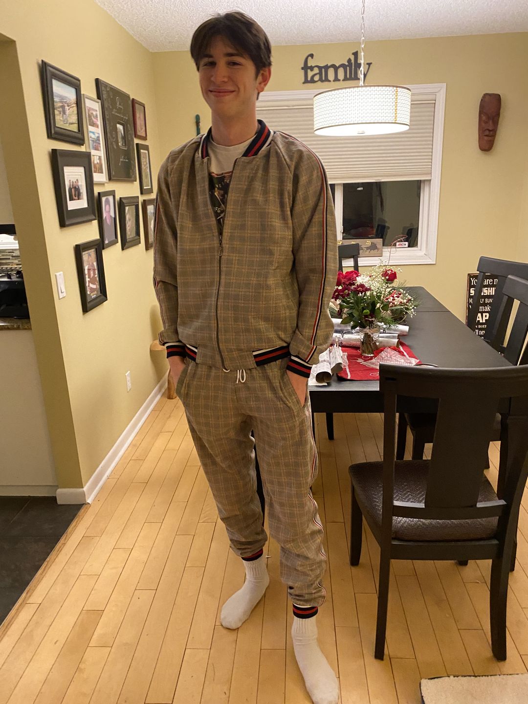 Customer photo review of TheMrTailor™ Gentlemen Tracksuit