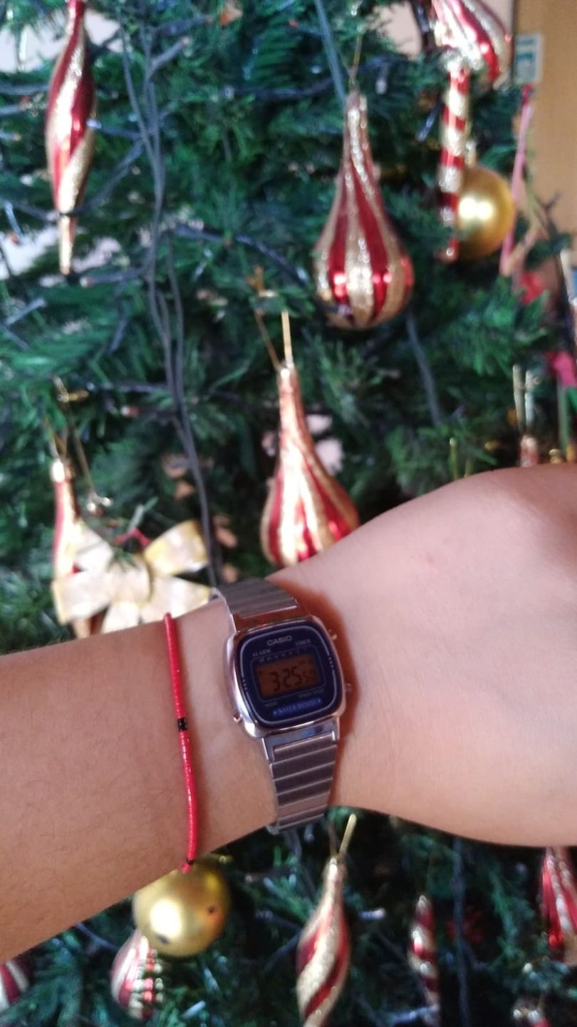 Customer photo review of Reloj Casio Vintage LA670WA-2DF Plateado Azul