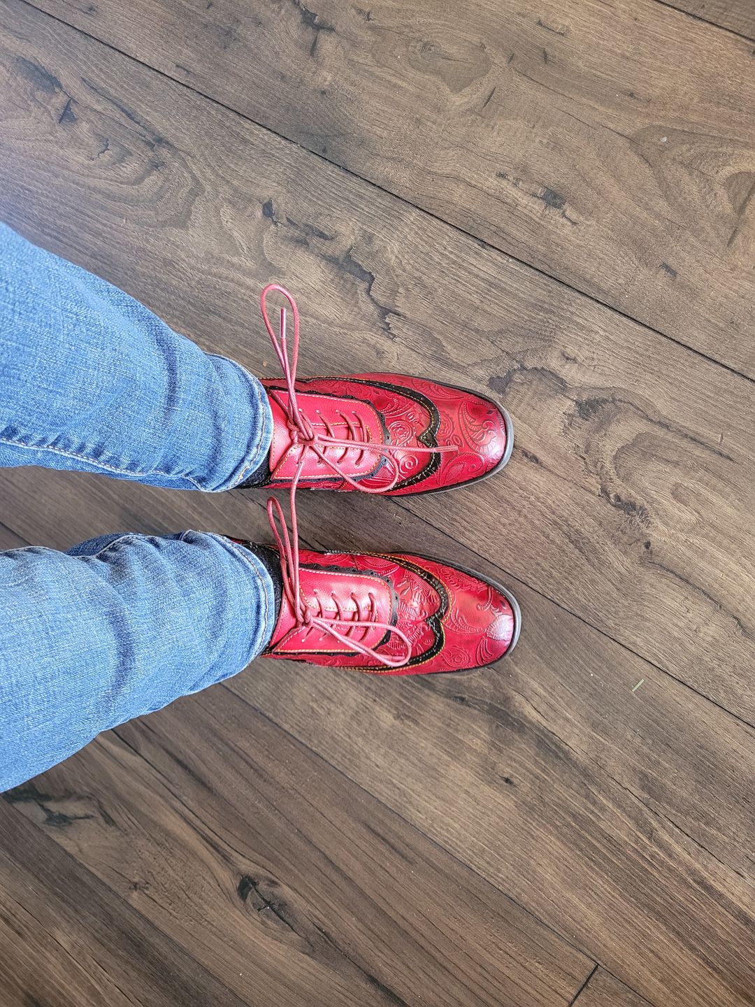 Customer photo review of Retro Leather Hand-embossed Pumps