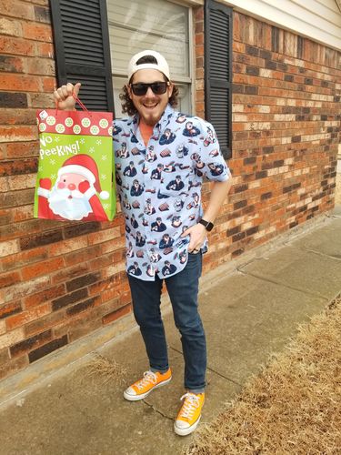 Customer photo review of Saturday Night Live "Superfans" – KUNUFLEX Short Sleeve Shirt