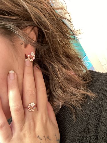 Customer photo review of Boucles d'oreilles Magnolia
