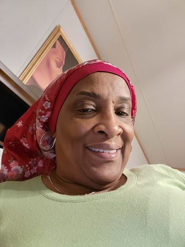 Customer photo review of Locs & Natural Hair Satin Socks Hat