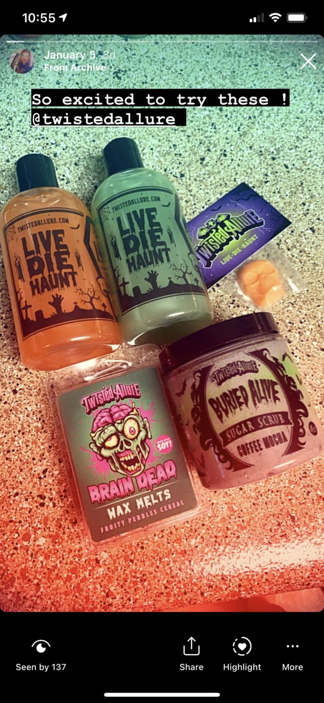 Customer photo review of Buried Alive Sugar Scrub