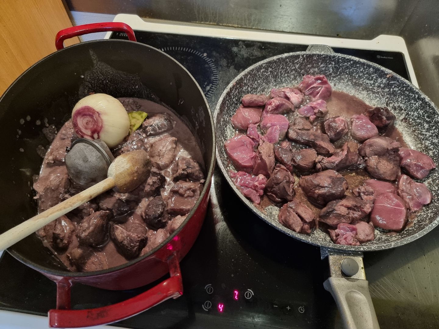Customer photo review of Civet de Biche