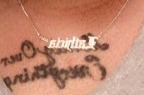 Customer photo review of Iced Old English Silver Custom Name Necklace
