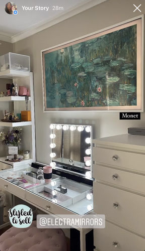 Customer photo review of (Set) Hollywood Mirror & Table Set Large