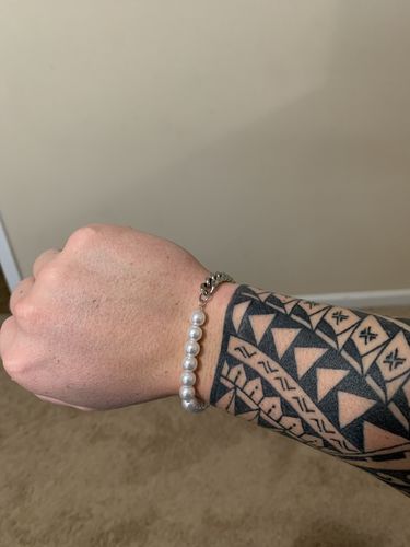 Customer photo review of The Pearl Bracelet