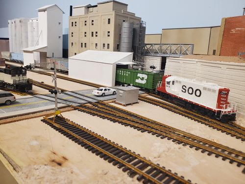 Customer photo review of WalthersProto 920-42710 EMD GP9 Phase II - LokSound 5 Sound and DCC -- Soo Line #2413 (white, red, black), HO