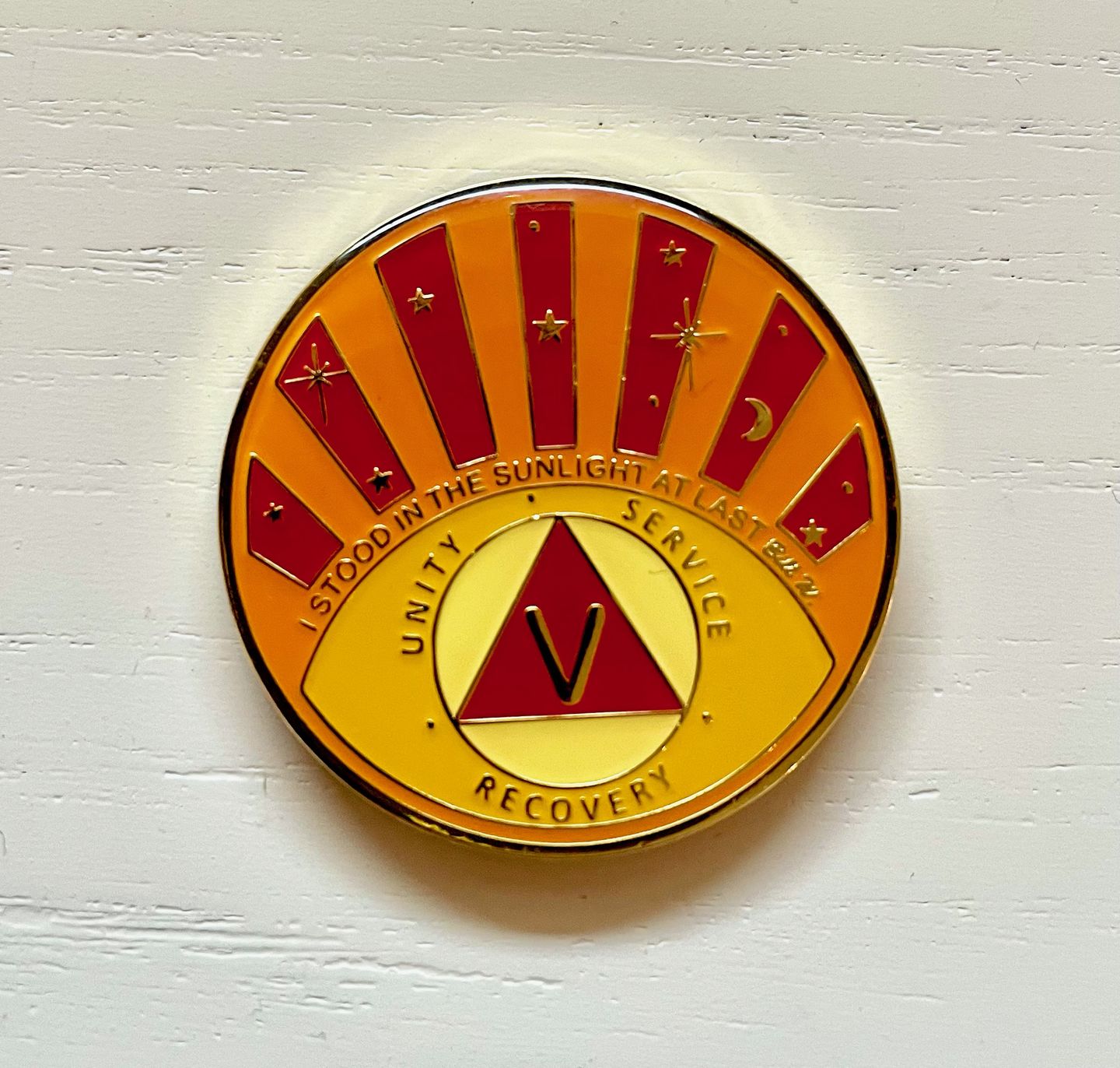 Customer photo review of Stood in the Sunlight 5 Year Specialty AA Recovery Medallion - Tri-Plated Five Year Chip/Coin