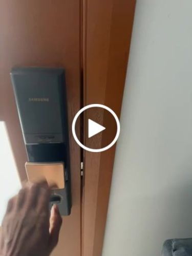 Customer video review of Samsung SHP-DR708