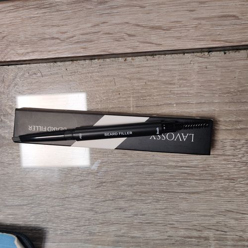 Customer photo review of LAVOSSY BEARD FILLER PENCIL