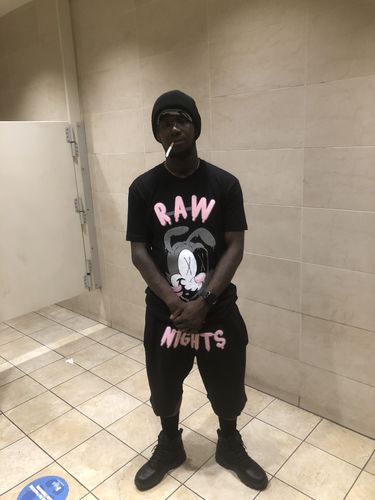 Customer photo review of Cash Chenille Crew Neck T-Shirts and Cotton Shorts Set