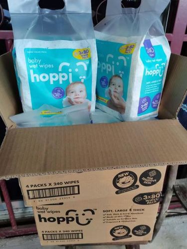 Customer photo review of [Bundle of 3] Baby Wet Wipes (80 Wipes)