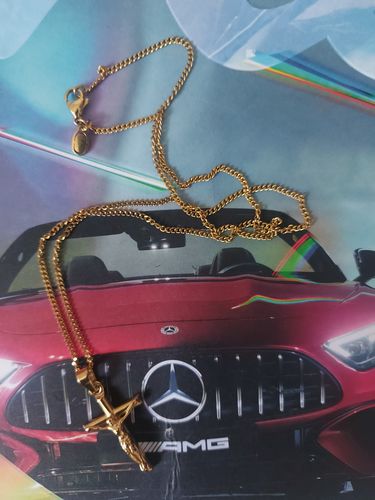Customer photo review of Crucifix (Gold)