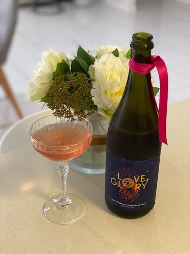 Customer photo review of Sparkling Tempranillo Rosé