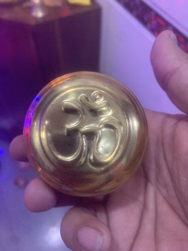 Customer photo review of Small Brass Round Box With Lid
