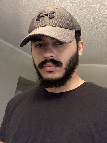 Customer photo review of LAVOSSY BEARD FILLER PENCIL