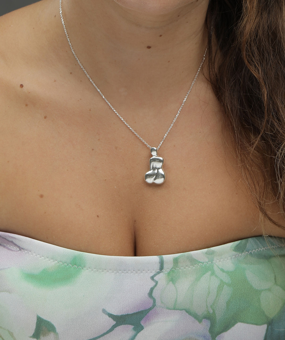 Customer photo review of Little Venus sterling silver necklace pendant