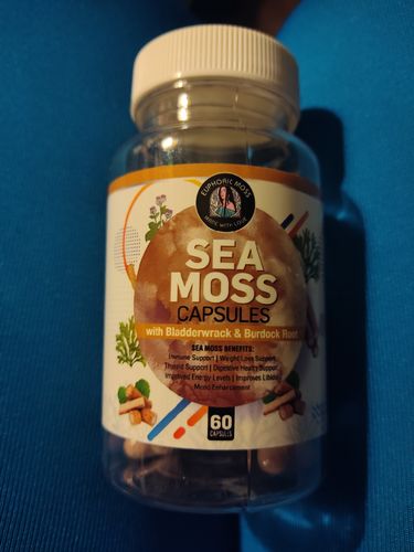 Customer photo review of Sea Moss Capsules With Bladderwrack And Burdock Root